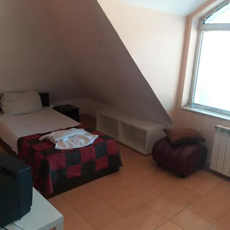 Ξενοδοχείο Bon Bon 3*