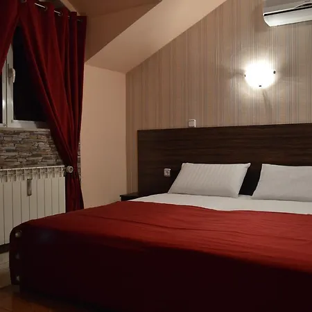 Bon Bon Hotel 3*